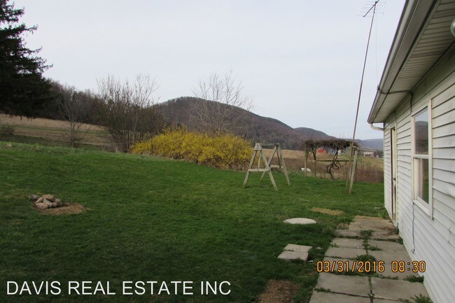 Foto del edificio - 3189 W Winter Rd