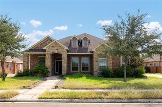 Building Photo - 2505 Grand Canal Dr