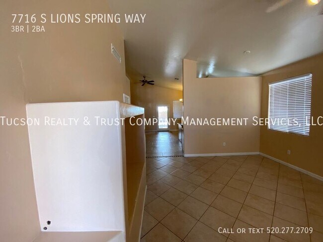 Building Photo - 7716 S Lions Spring Way