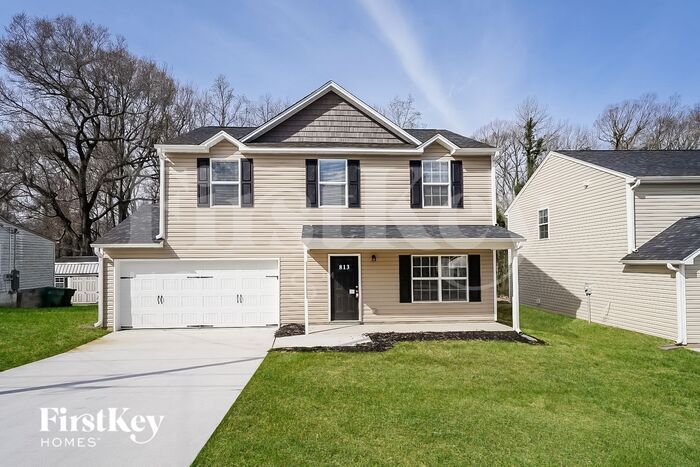 Foto principal - 813 Pine Cir Dr