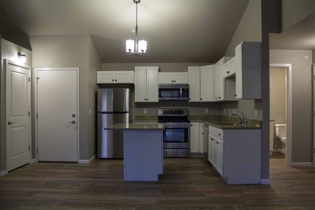 Building Photo - 2329 Sunny Brook Dr