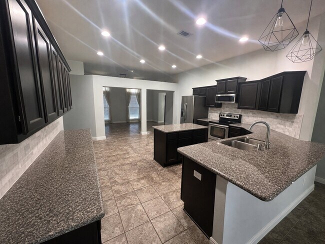 Foto del edificio - 5506 Mill Race Cir