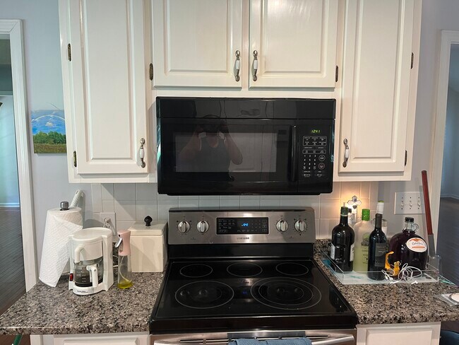 Foto del edificio - 68 Lancaster Way