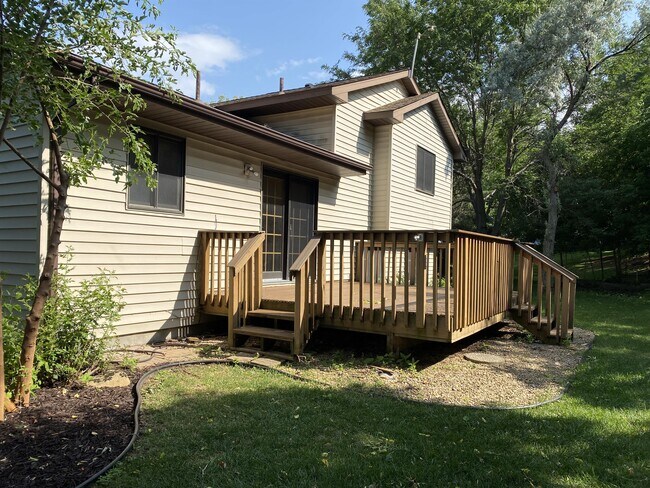 Building Photo - 17521 Gage Ct