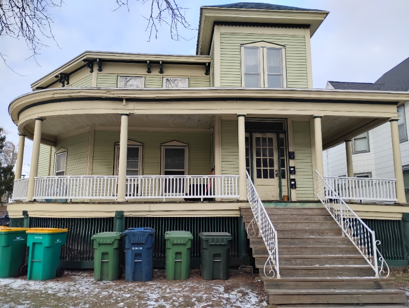 Primary Photo - 171 Forest Ave