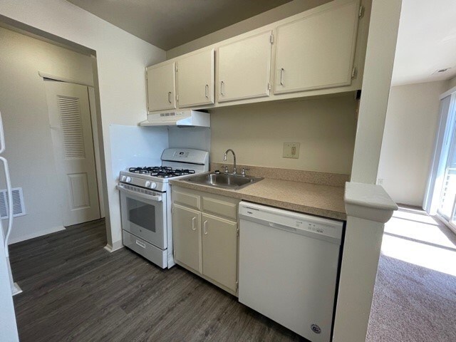 Interior Photo - Autumn Ridge Apartments