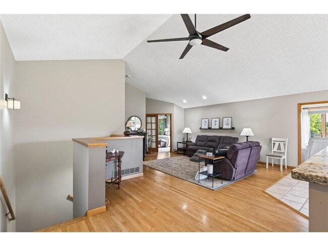 Foto del edificio - 14372 Heather Ridge Dr