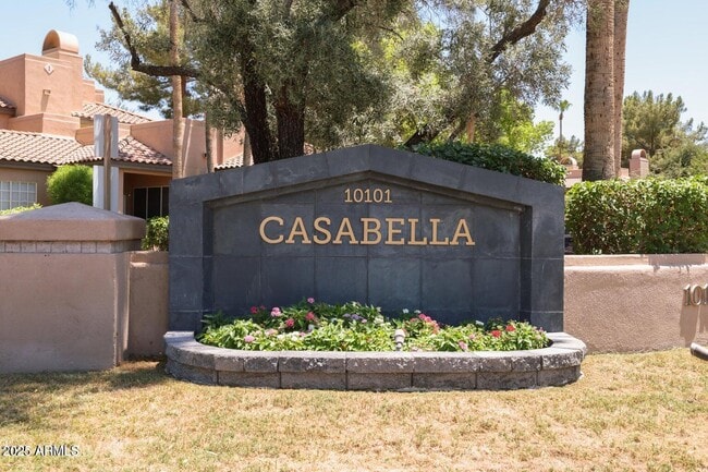 Building Photo - 10101 N Arabian Trl