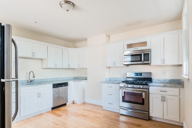 Foto del edificio - 28 Princeton St