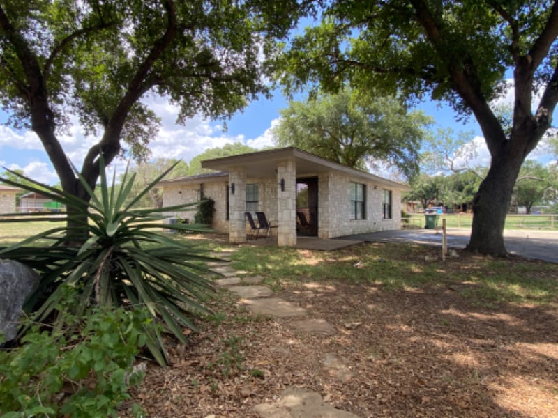 Photo - 187 Oak Park Rd (Adkins, TX)