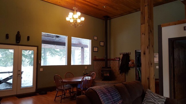 Foto del edificio - 4561 Deer Valley Rd