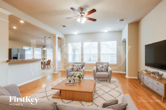 Foto del edificio - 31223 Rainwood Park Ln