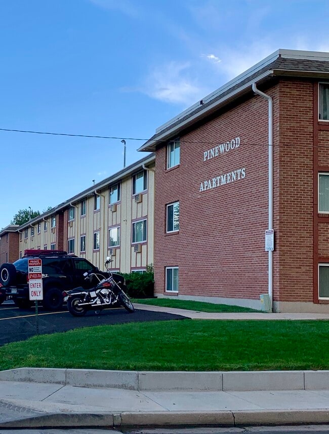 Building Photo - Pinewood Apartments