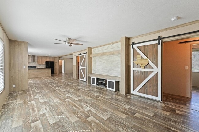 Photo - 11744 Padok Rd House