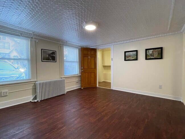 Foto del edificio - 219 Ogden Ave.