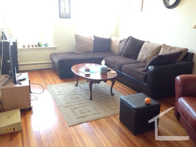 Foto del edificio - Great 2 bed AVAILABLE NOW!