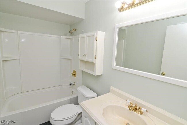 Foto del edificio - 4498 Washington Square Dr