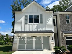 Building Photo - 5105 Sidney Sq Dr