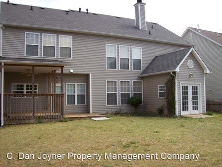 Building Photo - 4 br, 2.5 bath House - 110 Leatherton Way
