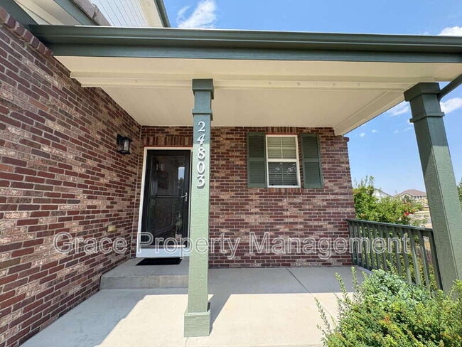 Building Photo - 24803 E Hoover Pl