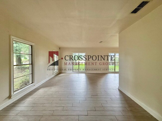 Foto del edificio - Beautiful 4 bedroom 2 bath home in the heart of Tyler!