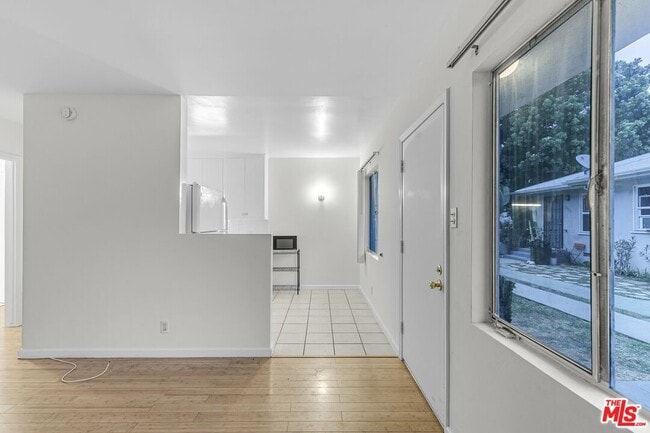 Foto del edificio - 11842 Venice Blvd.