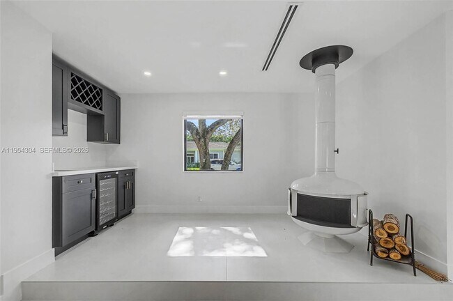 Building Photo - 7505 SW 167th St