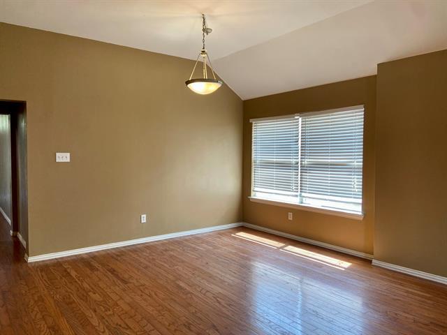 Foto del edificio - 5100 Golden Wheat Ln