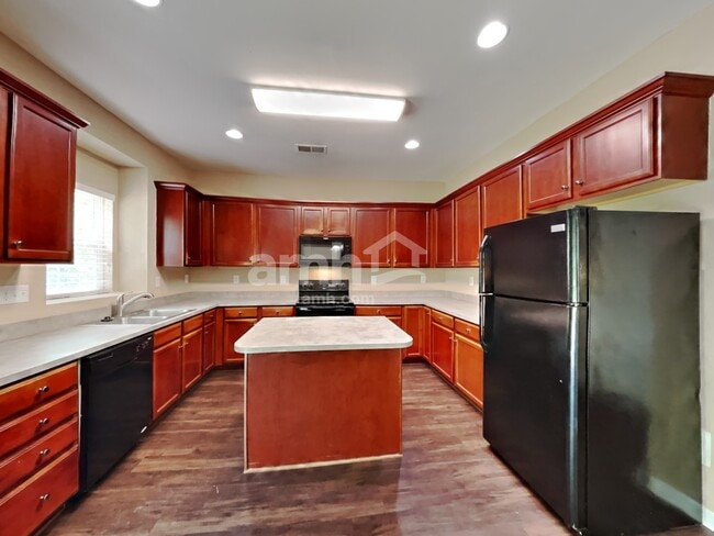 Building Photo - 16202 Grafham Cir