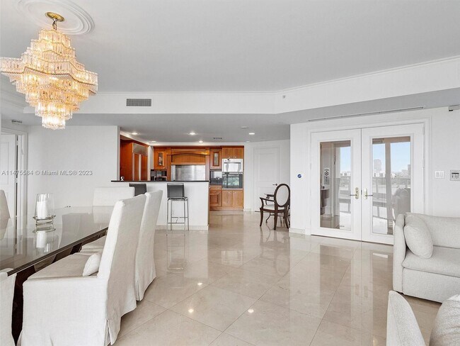 Foto del edificio - 20155 NE 38th Ct
