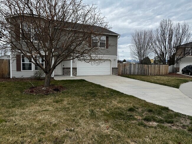 Building Photo - 172 W Tehuti Ct