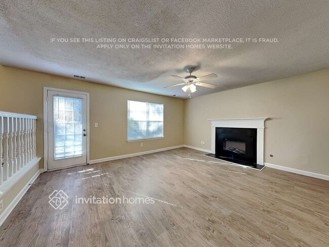 Building Photo - 335 Carrie Dr