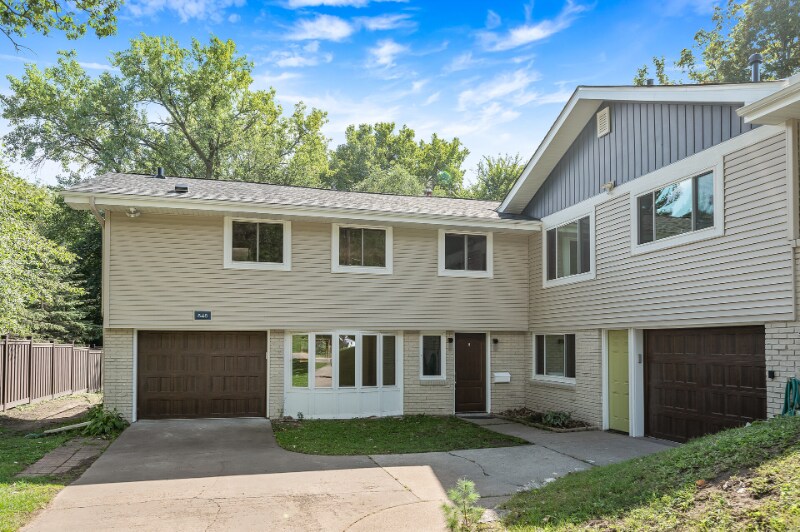Foto principal - 848 Nebraska Ave