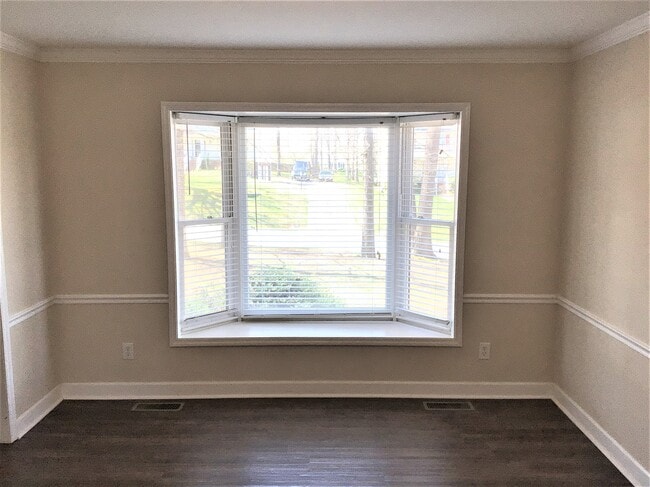 Foto del edificio - 4341 Becks Park Ln