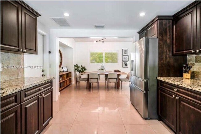 Foto del edificio - 12100 SW 69th Ct
