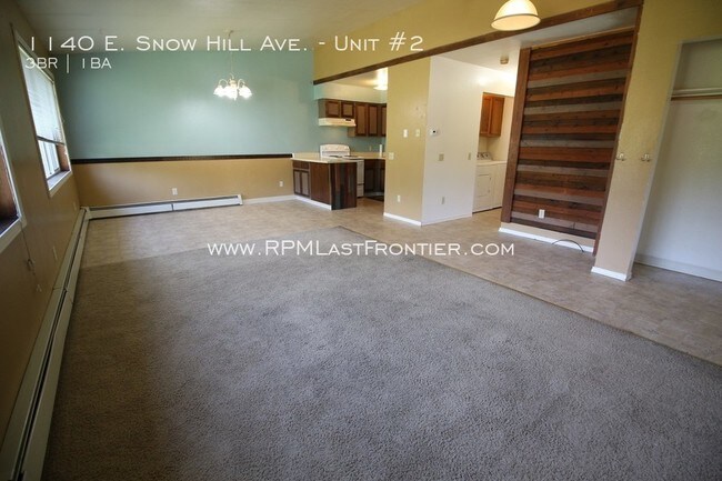 Building Photo - 1140 E Snow Hill Ave