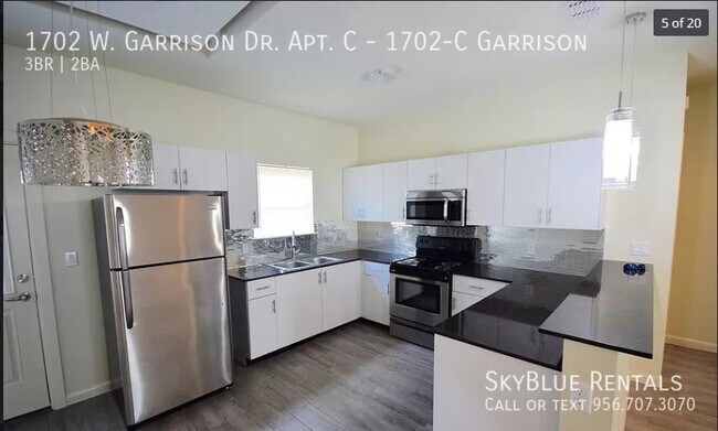 Building Photo - 1702 Garrison, 1702-C Garrison