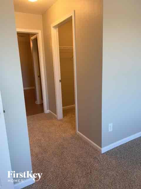 Building Photo - 11381 Cedar Glades Dr