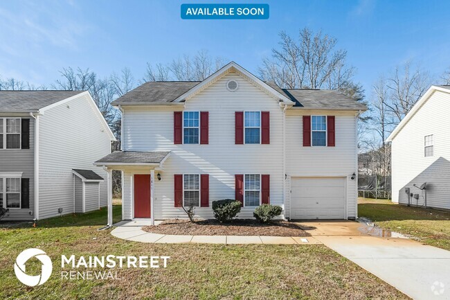 Building Photo - 1811 Savannas Run Dr