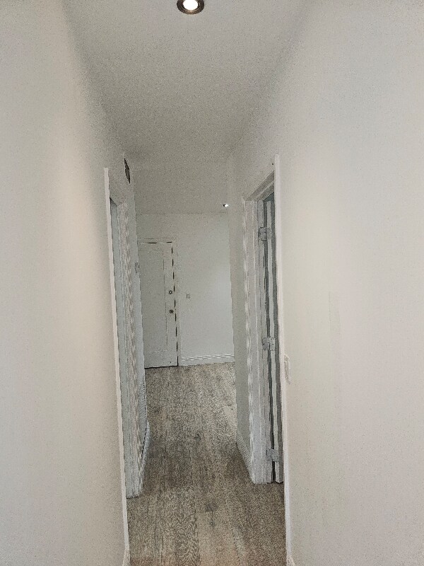 Building Photo - 1005 SW 15th Ave