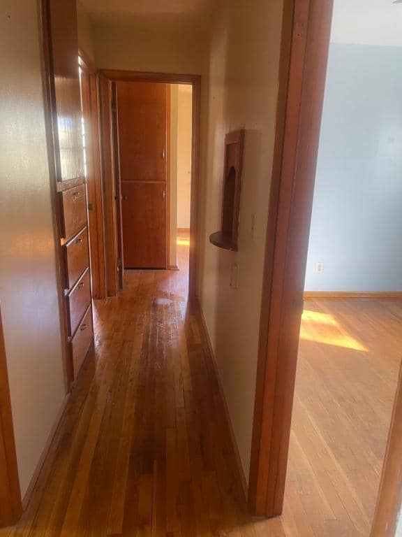 Building Photo - 8 Highland Dr