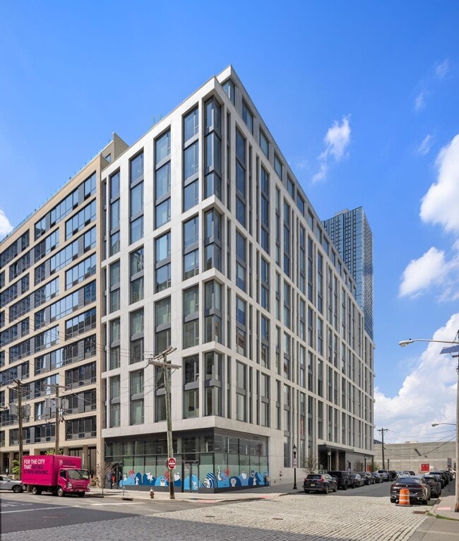 Building Photo - 144 1st St