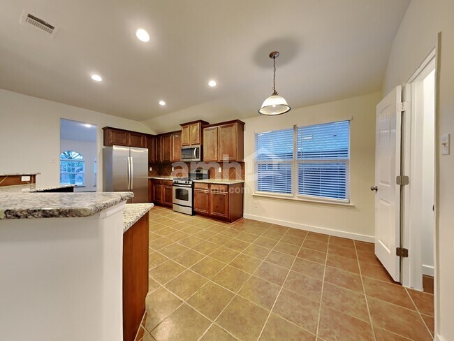 Foto del edificio - 1204 Waters Edge Drive