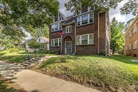 Building Photo - 2410 Benderwirt Ave