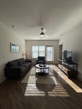 Building Photo - 1404 Lincoln Trace Cir