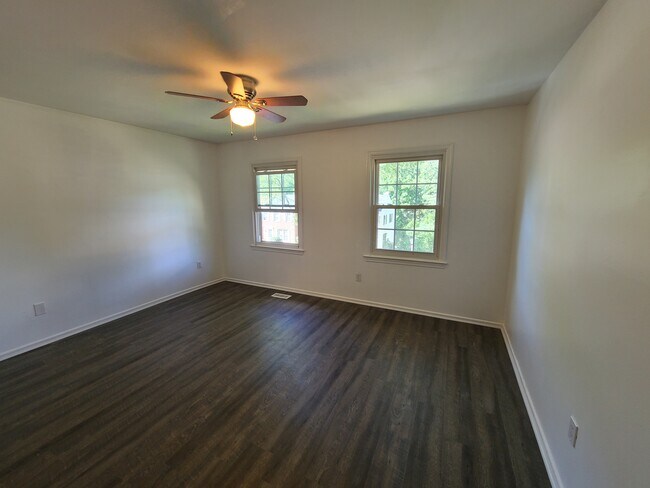 Habitación principal - 8387 Uxbridge Ct