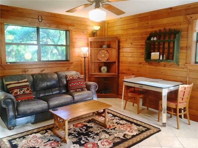 Building Photo - 501 York Creek Rd