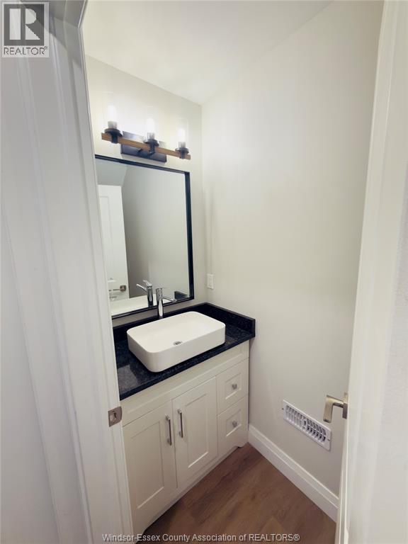 Photo du bâtiment - 10063 Aspen Ln