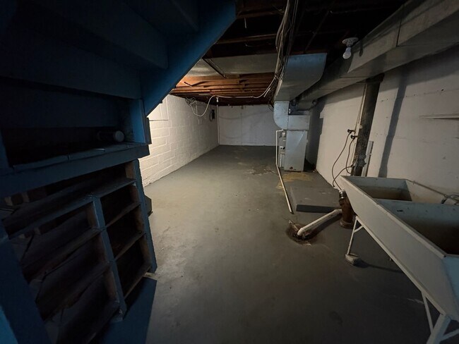 Foto del edificio - 128-130-130 Haldy Ave