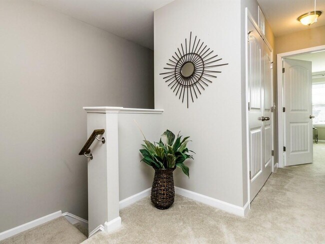 Foto del edificio - 5716 Princess Curry Way